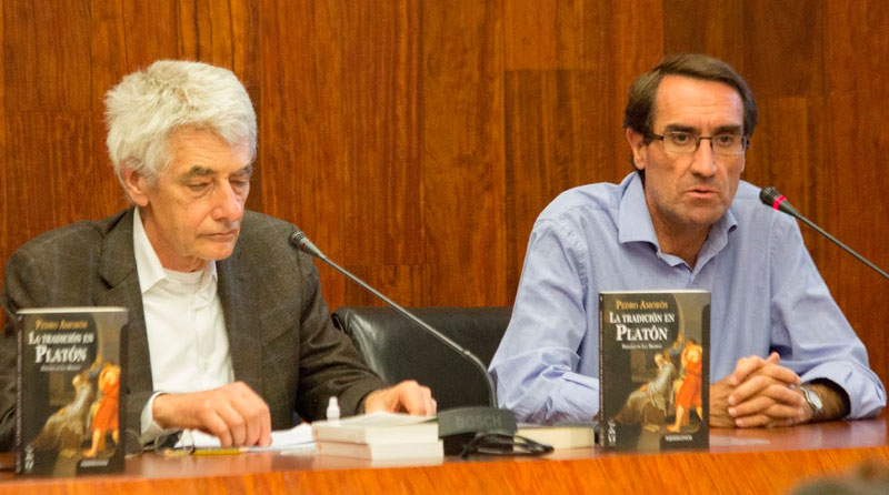 Pedro Amorós Juan presntó su libro LA TRADICIÓN EN PLATÓN, junto a Luc Brisson, prologuista del mismo
